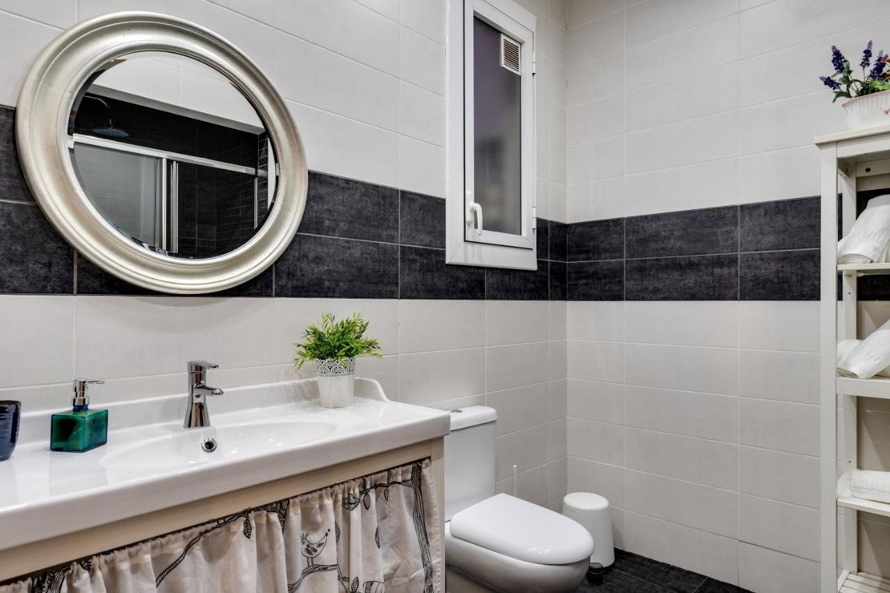 Charming & Convenient Apartment Near Plaza Espanya Барселона Екстериор снимка